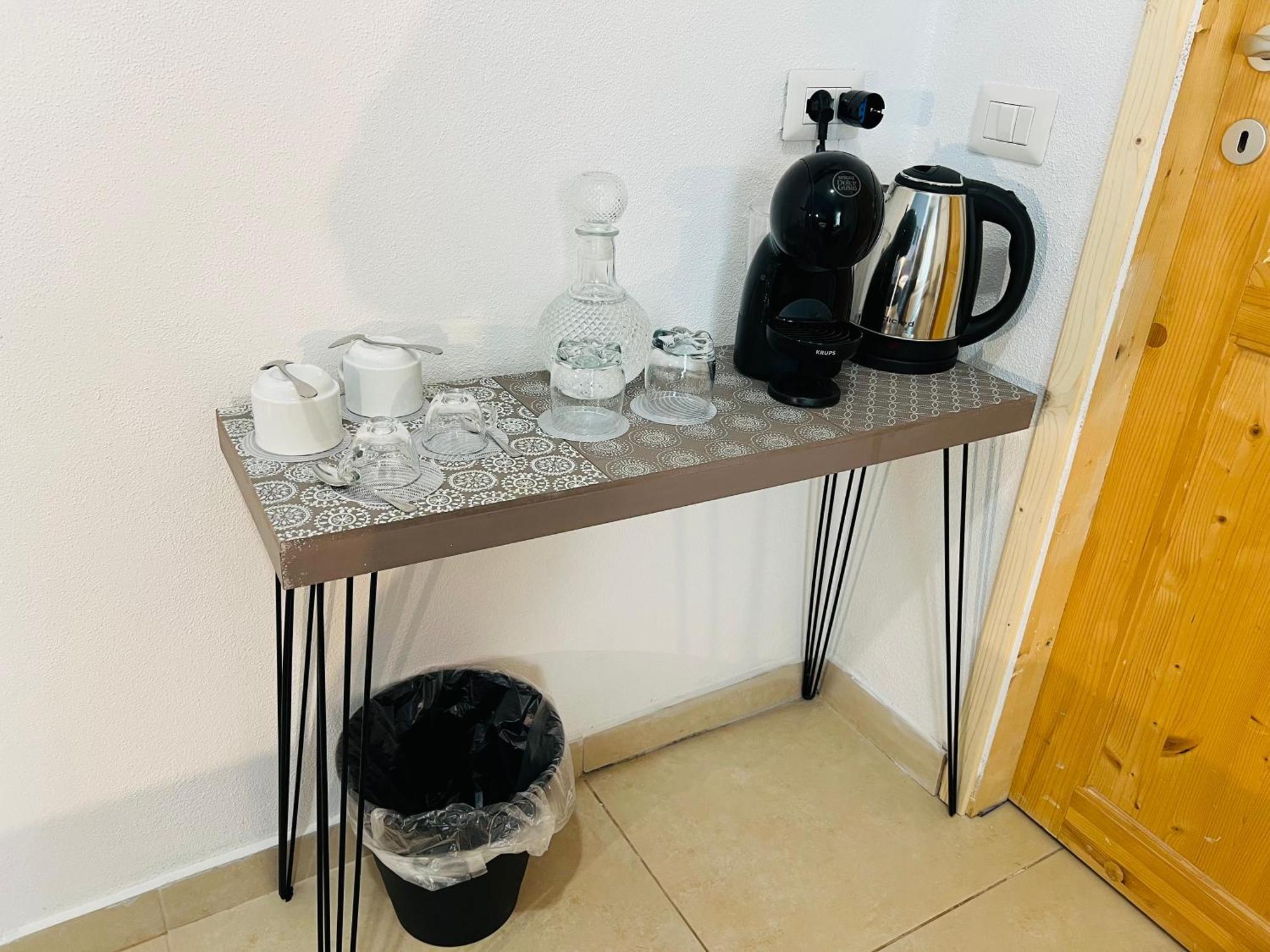 Les Chambres De Francoise Guest House أولبيا المظهر الخارجي الصورة